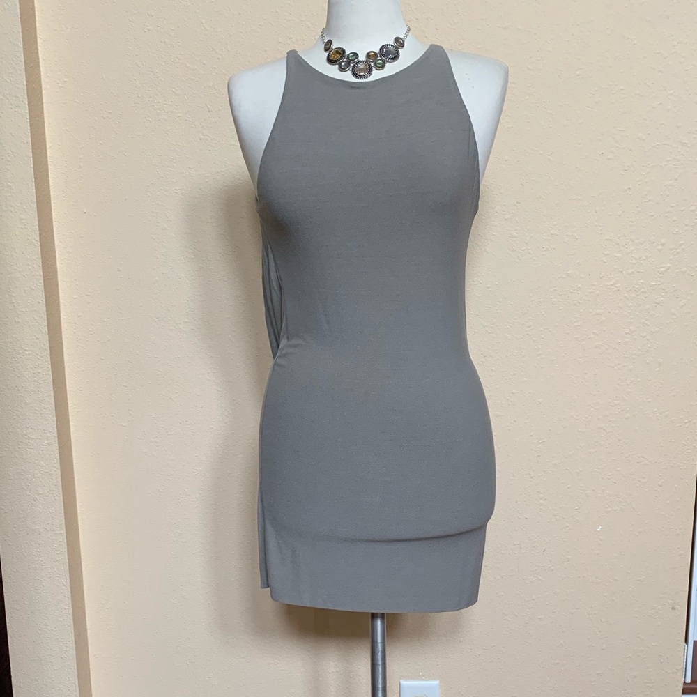 🌷Halston H Mini Ruched back Dress
